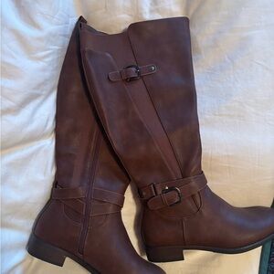 Brown Knee-High Leather Boots